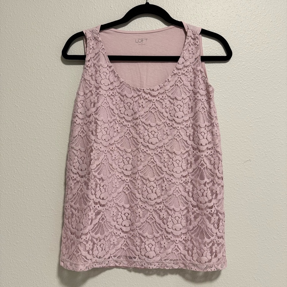 LOFT Women's Pink Lace Top
